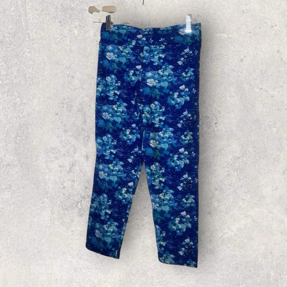 New Without Tag Blue Floral Athletic Legging Size Large/XL Super soft - Picture 3 of 6